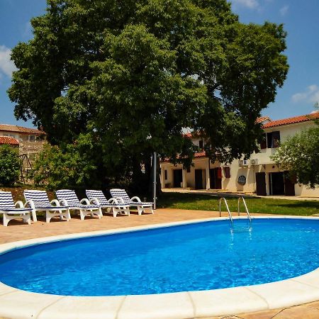 Casa Istriana Nona Pina Villa Kastelir Luaran gambar